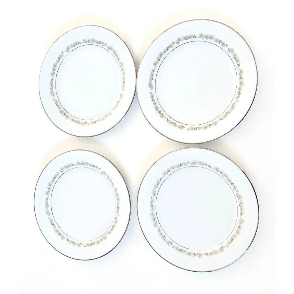 Set of 4 Noritake Trilby Daisy Dinner Plates 10 1/2"